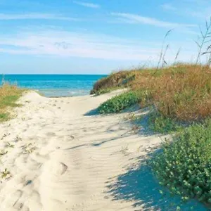  Apartment House On The Beach Italien